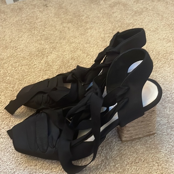 Jeffrey Campbell Black Lace Up Woven Block Heel Shoes - Picture 6 of 12